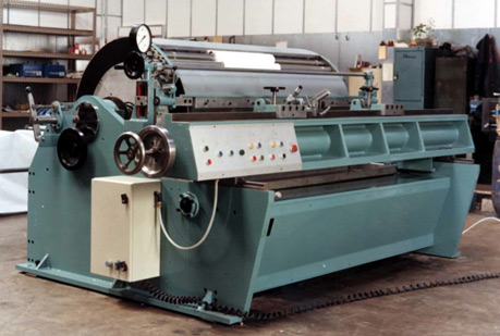 40 foot wide Fabric Winder