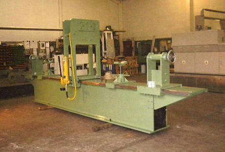 Roll Straightening Machine